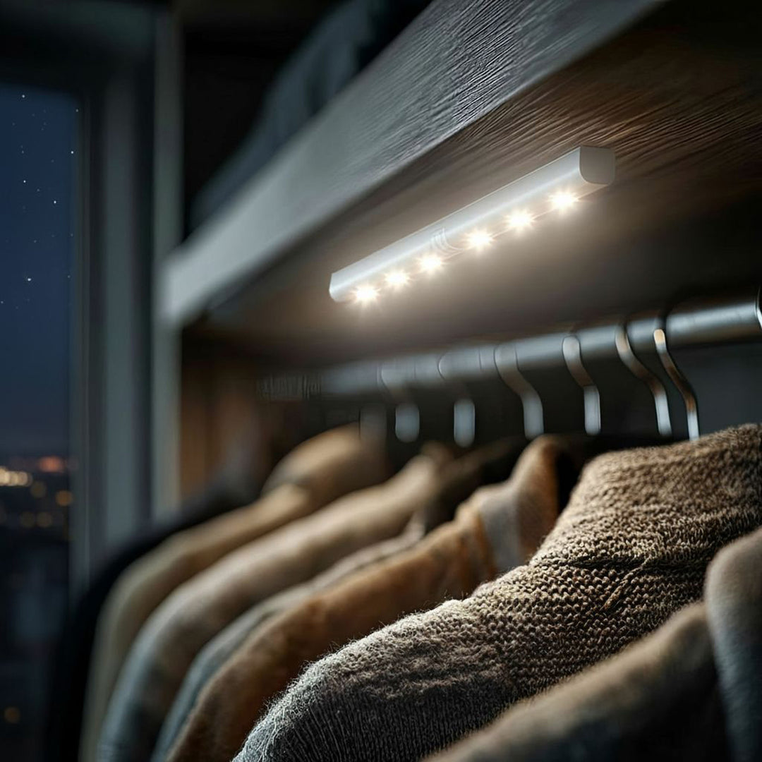 Maclean MCE123 LED Light Strip Stick PIR Under Cabinet Motion Sensor Kitchen Cabinet