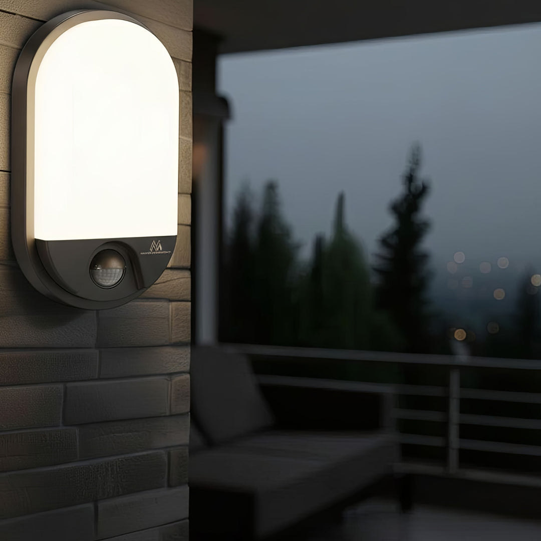 Maclean MCE340 Infrared Sensor LED Wall Lamp Motion Dusk Sensor Light Lighting Energy Saving