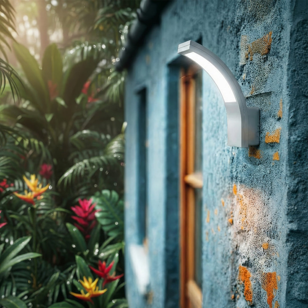 LED facade lamp MCE343 SV 800lm 10W IP54 Maclean Energy silver color, natural white color (4000K)