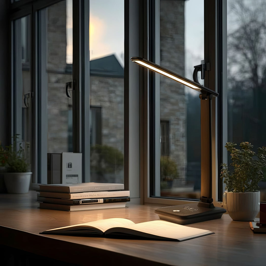 Maclean MCE616 Dimmable LED Desk Lamp Desk Lamp 9W with Induction Qi Charger Adjustable Ligth Temperature Black