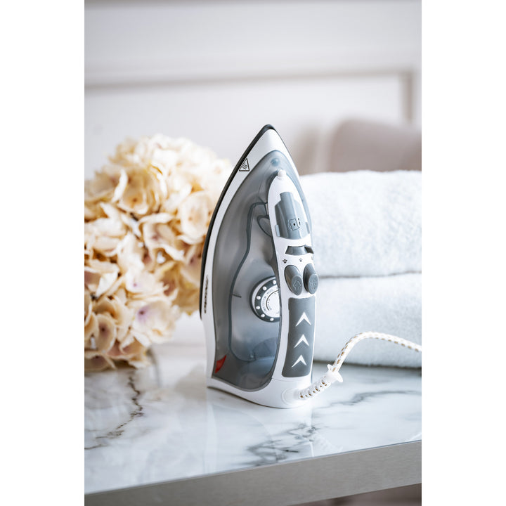 Mesko Steam Iron, 2800W, Ceramic Soleplate, MS 5037