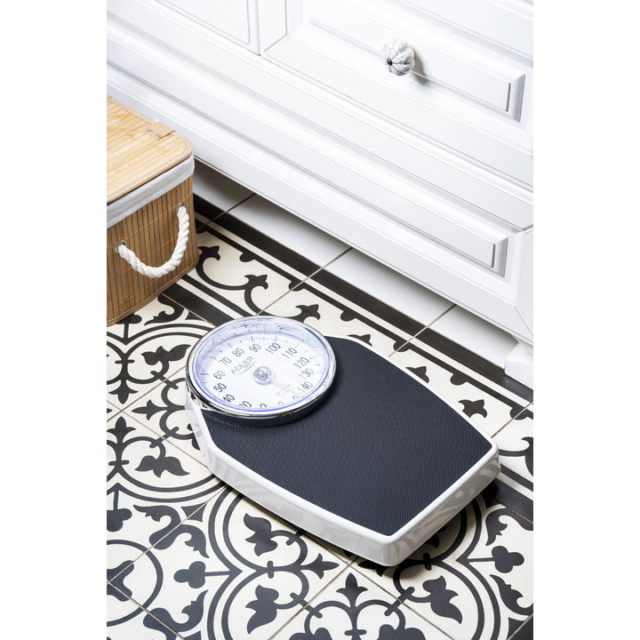 Adler bathroom scale, mechanical, up to 150 kg, AD 8177