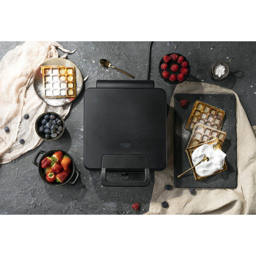 Adler waffle maker, for 4 waffles, temperature control, 1800W, AD 3049