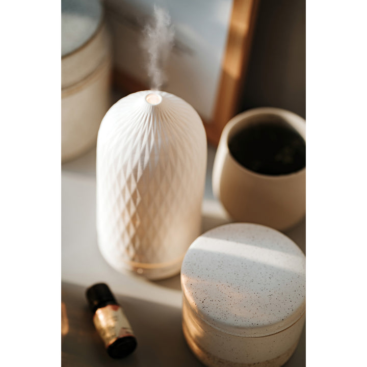 Camry CR 7970 Ultrasonic ceramic aroma diffuser, 100 ml, mood lamp