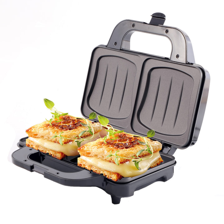 Camry sandwich maker, for 2 sandwiches, maximum power 1300W, non-stick coating, CR 3054