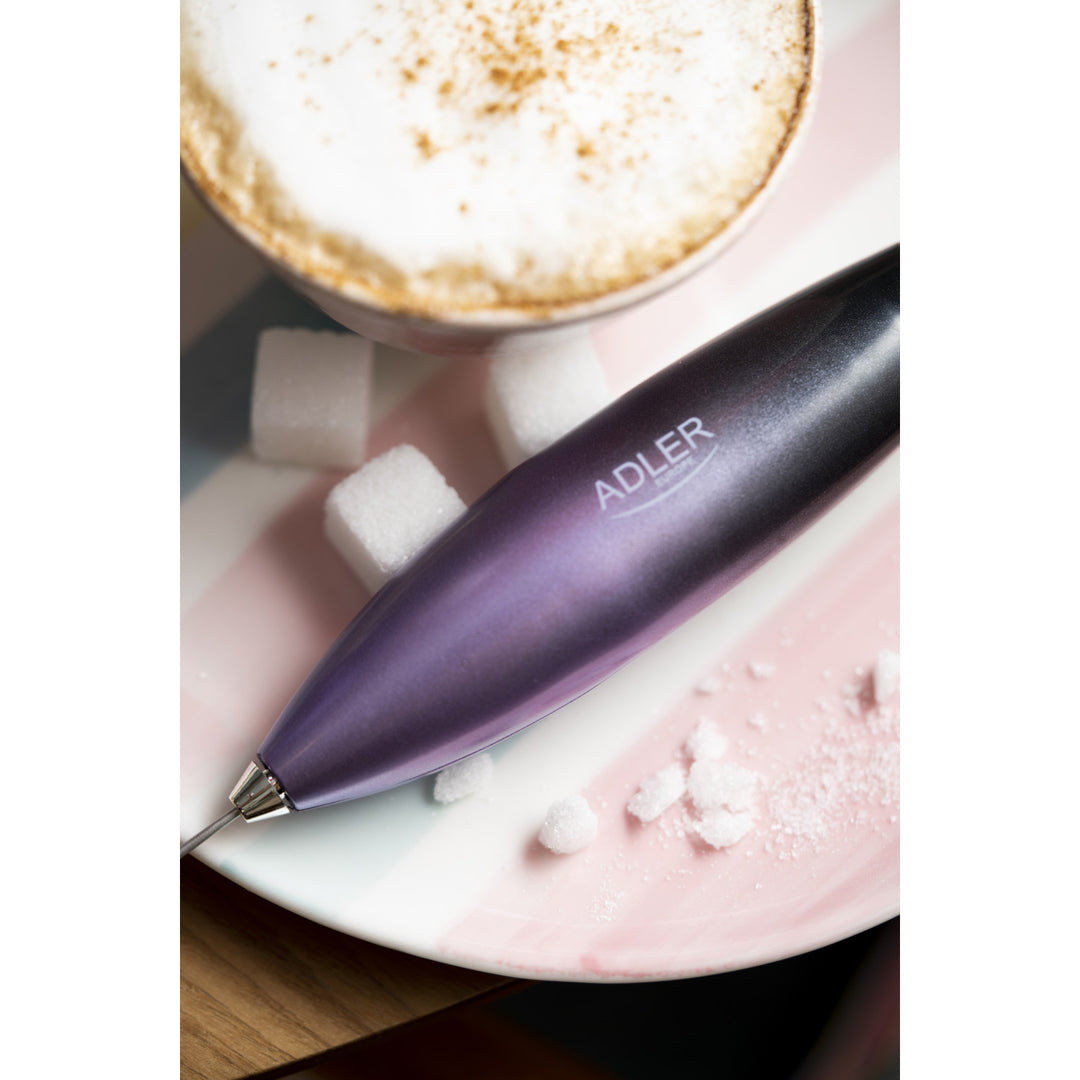 Cúr bainne Adler, le seastán, corcra agus dubh, AD 4499