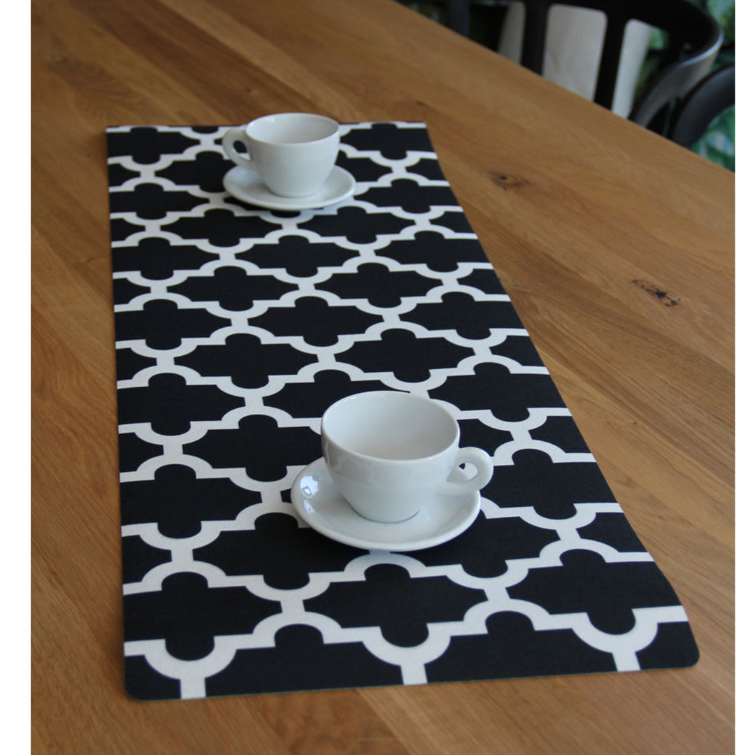 Bertoni Decorative Felt Table Runner 95x33cm Anti Scratch Tablecloth Printed Morocco Night Pattern Design