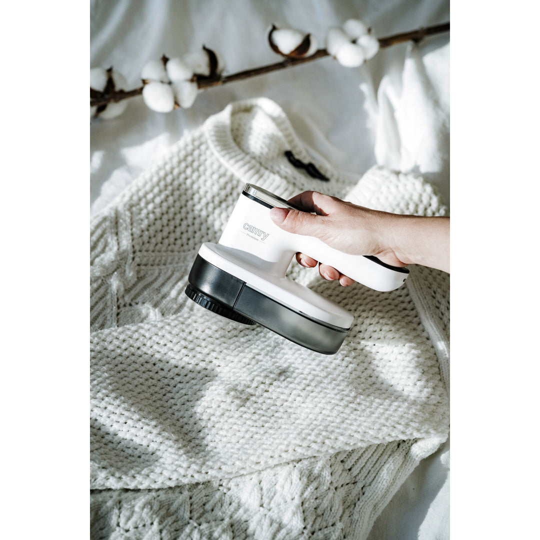 Bearrthóir fabraice Camry, taispeáint LCD, ceallraí in-athluchtaithe Li-Ion, bán agus dubh, CR 9620