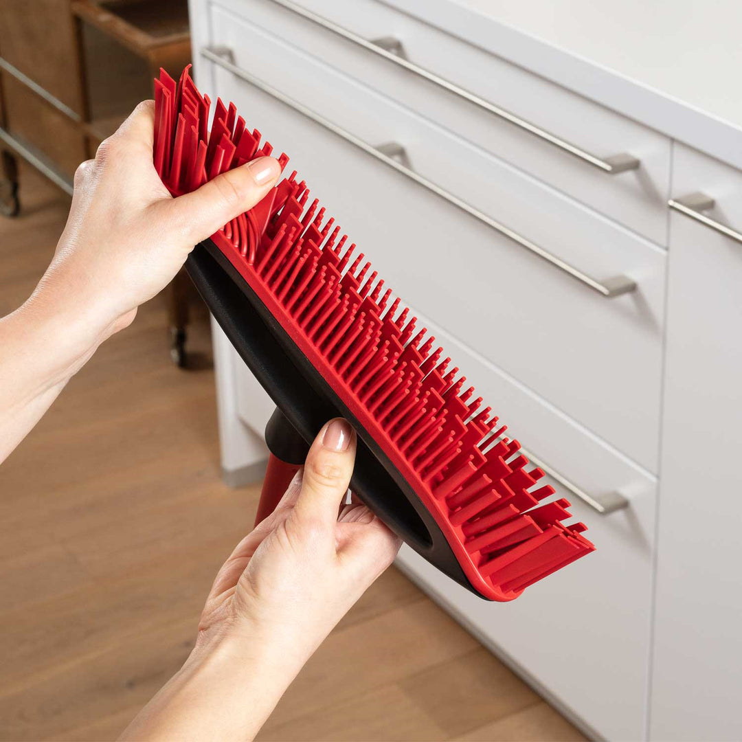 Vileda Pet Pro Always Clean Hair Brush - Innovative Rubber Bristles Ideal for Pet Grooming