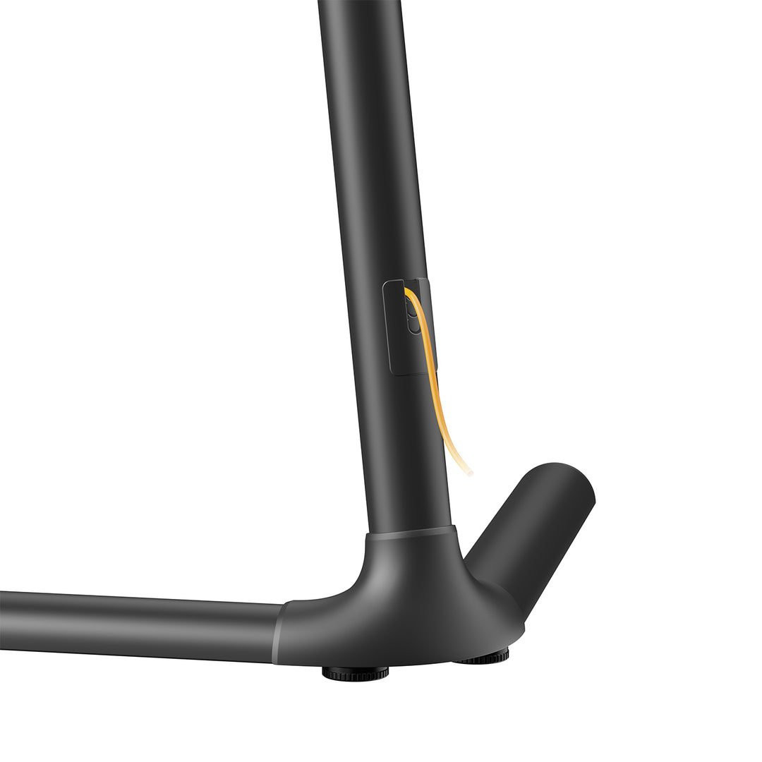 Maclean TV floor stand bracket, 32-70", max. VESA 400x400, max. 40kg, MC-494