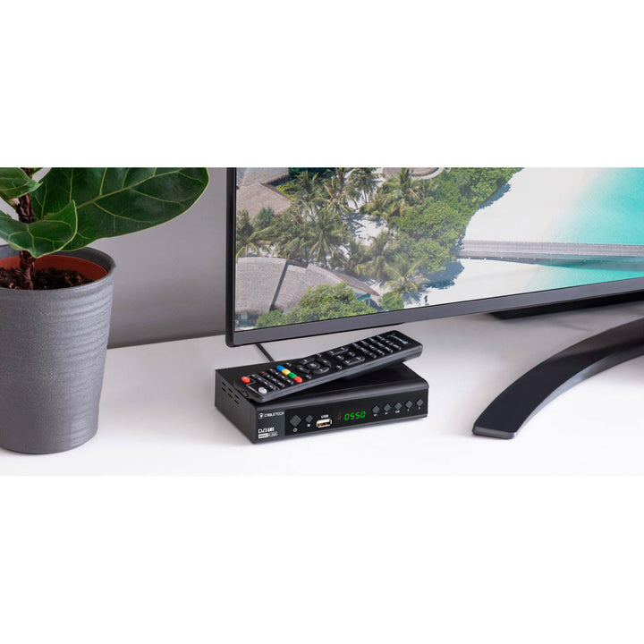 DVB-T2 H.265 HEVC Tuner/Decoder KrugerMatz KM0550D with EPG, PVR, and Timeshift