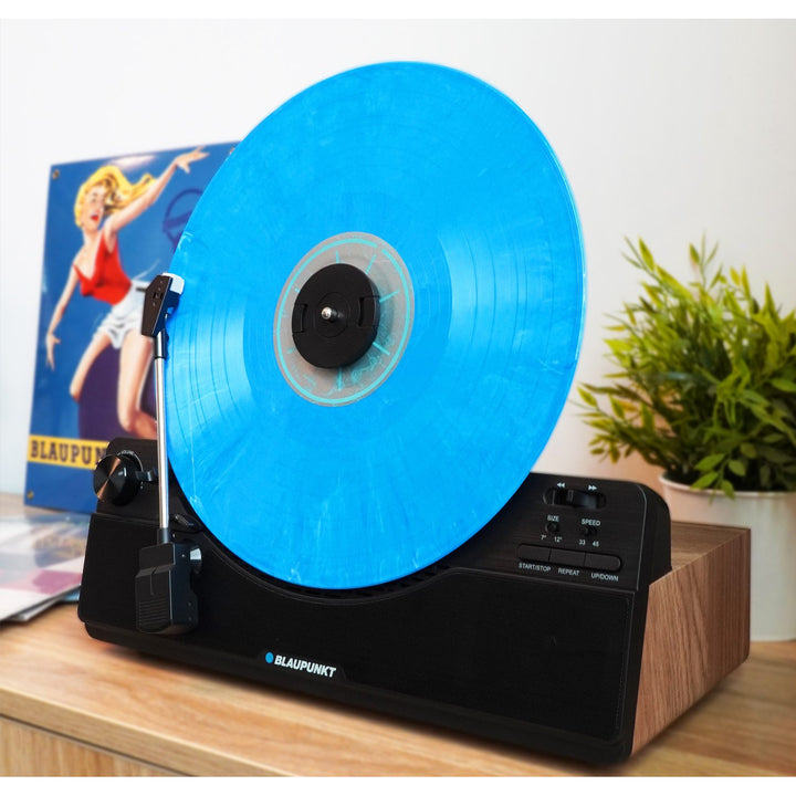 Blaupunkt vertical turntable, Bluetooth, 2x5W RMS, black, VT100BK