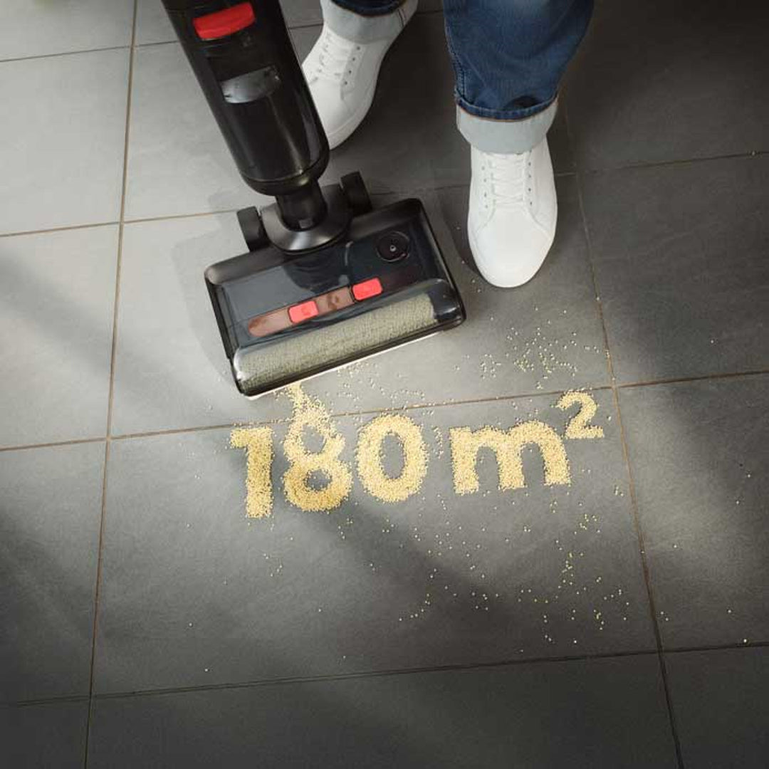 Vileda Pure Clean S5 Plus cordless vacuum cleaner with additional accessories