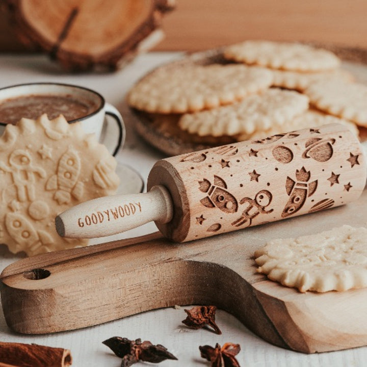 Goody Woody embossed rolling pin engraved cake roller, 23.5 cm, beech wood, cosmos pattern