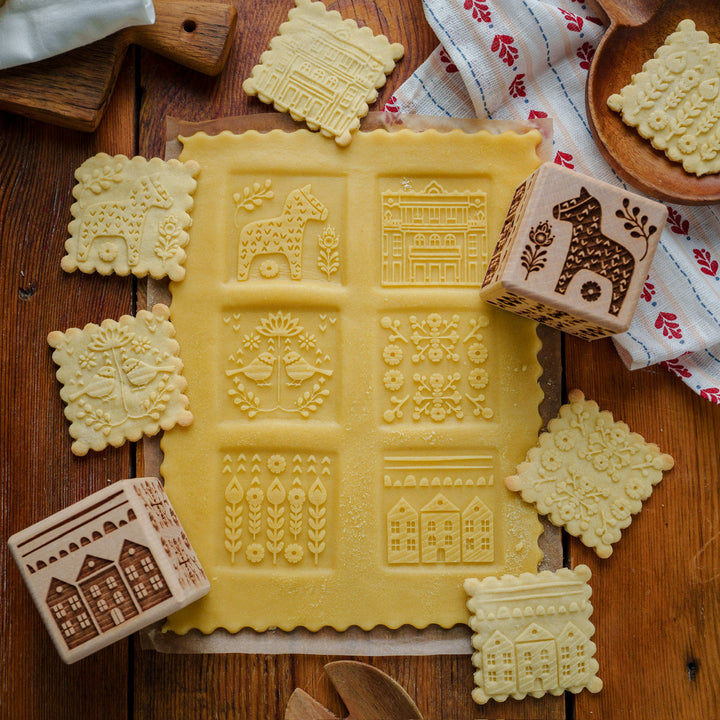 Goody Woody engraved cake cube, 6 cm, beech wood, 6 designs, Scandinavian style