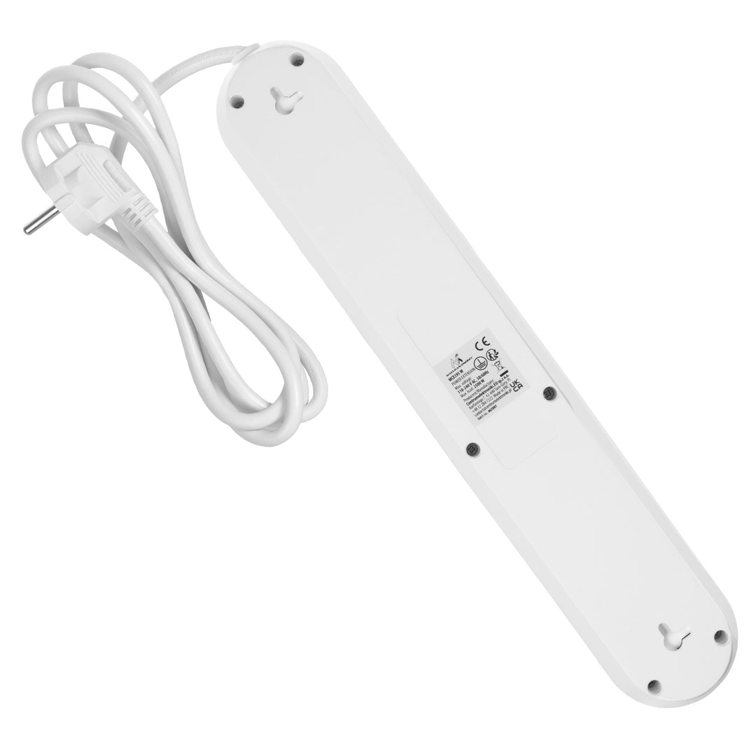Maclean power strip, 5 socket extension + 3xUSB, 110-240V AC 50/60Hz, 2.1A max 2500W, 1.5m, white, MCE395 W