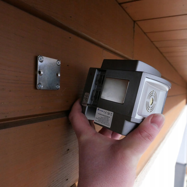 Lucha martán gan sreang a chosc ó chreimirí Viano, IP44, ceallraí litiam-ian 4Ah, mód LED, Trio