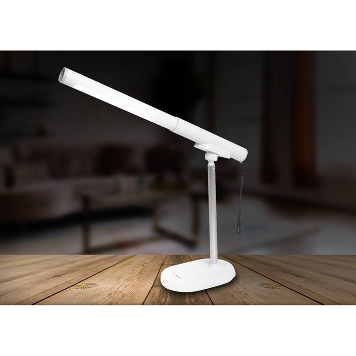 Lampa/tóirse oifige Svensson, 2-in-1, cumhacht 8W, muirearú USB-C, gile inchoigeartaithe, LXBL1021B