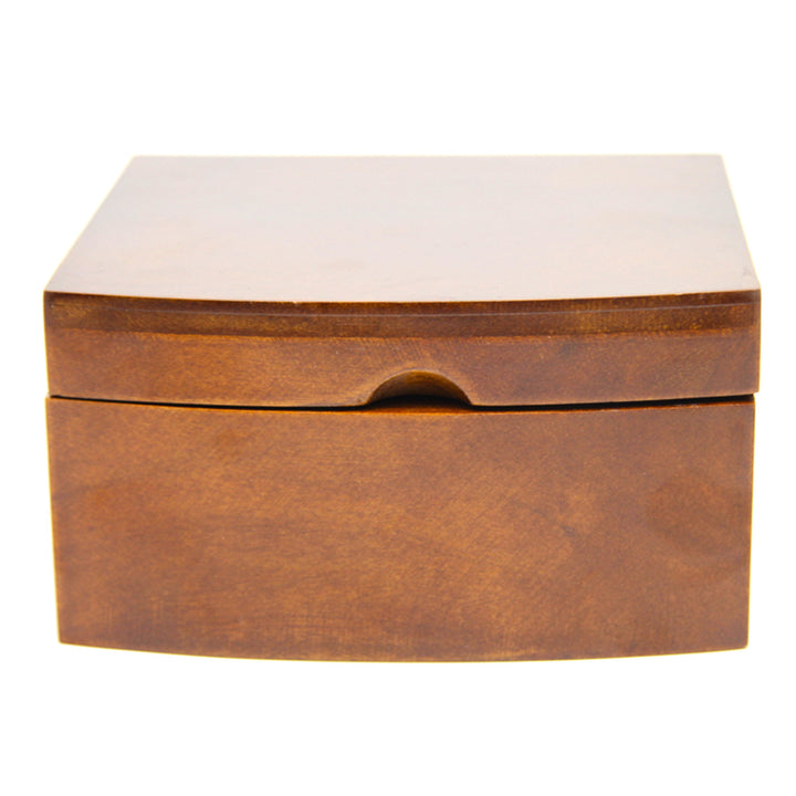 Jewelry box, wooden, brown, organizer, compartments, Queen Isabel