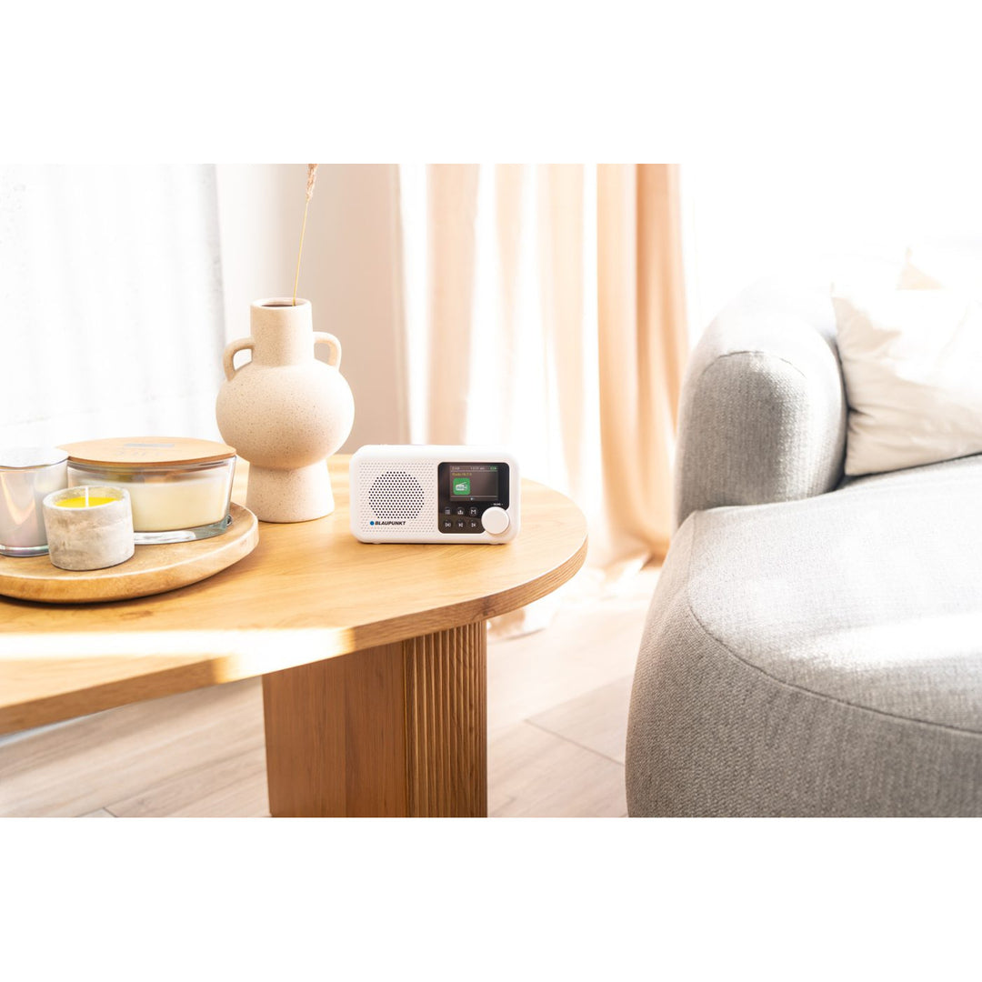 Blaupunkt portable radio, DAB+ digital radio and FM tuner, Bluetooth, headphone output, 2.4 inch color display, clock and alarm function, battery powered and charged via USB-C, DR8WH