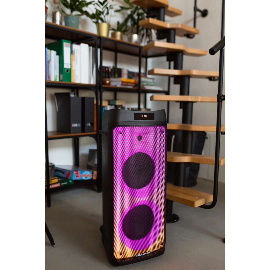 Blaupunkt Party Box speaker, LED lighting, Bluetooth, USB and AUX, FM radio, karaoke function, remote control, PB08DB