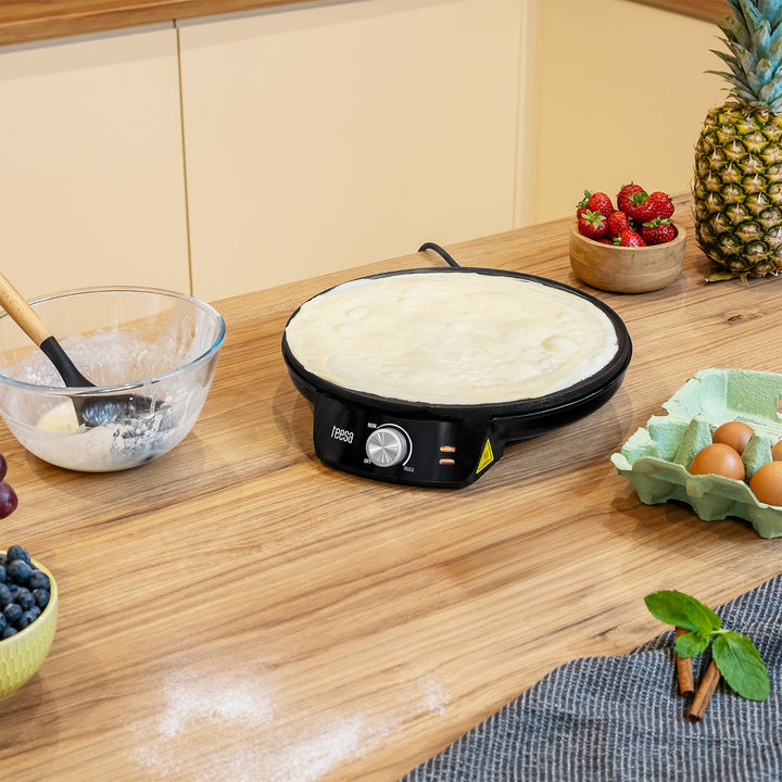 Teesa pancake maker, electric pancake pan, plate diameter 30 cm, power 1200 W, TSA3235
