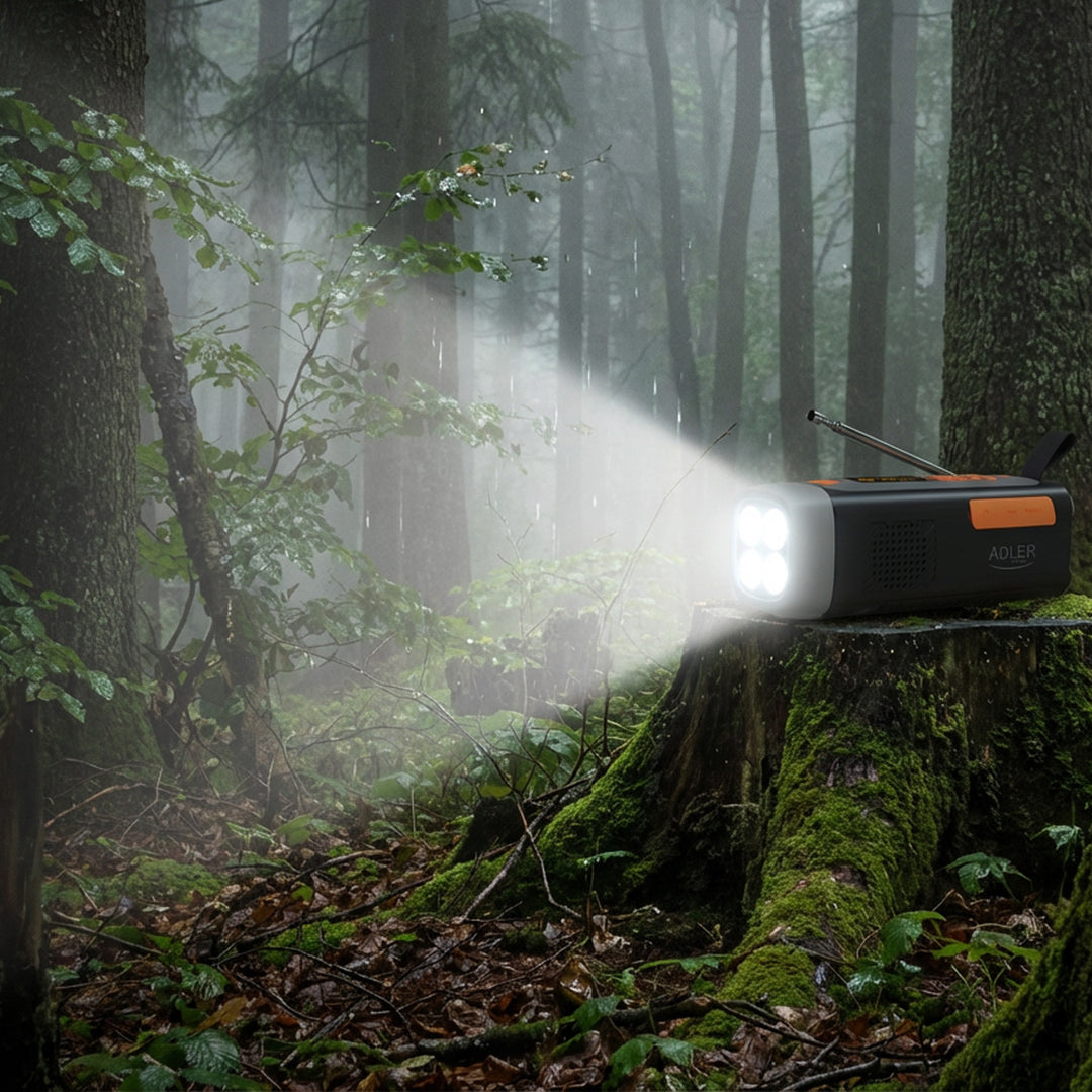 Adler emergency radio, with solar panel, crank and power bank, Bluetooth 5.0, 4W LED flashlight, 4500 mAh, AD 1920