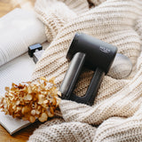 Adler fabric shaver, LCD display, 3 operating speeds, black, AD 9617 black