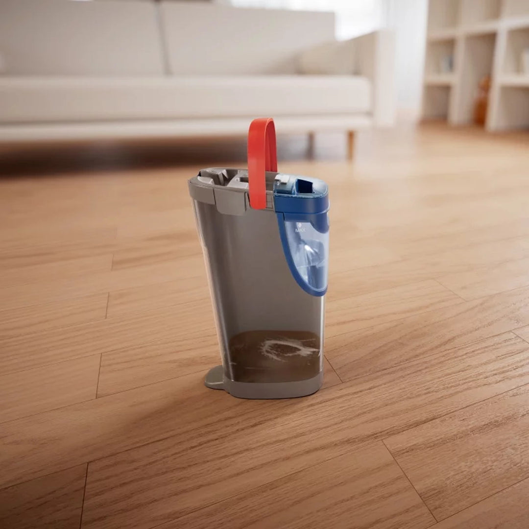 Vileda H2prO flat mop, 100% separation of clean and dirty water, two tanks, 3 microfiber pads, 360° tip, 175774