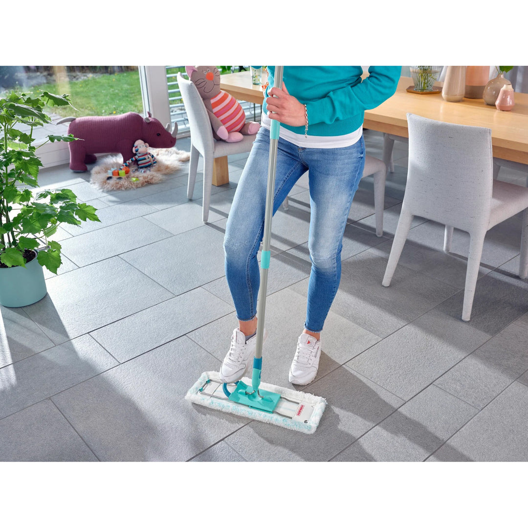 Leifheit Profi Set, mop and bucket on wheels, foot-operated wringer, easy to empty, 8L capacity, Micro Duo pad, 55096