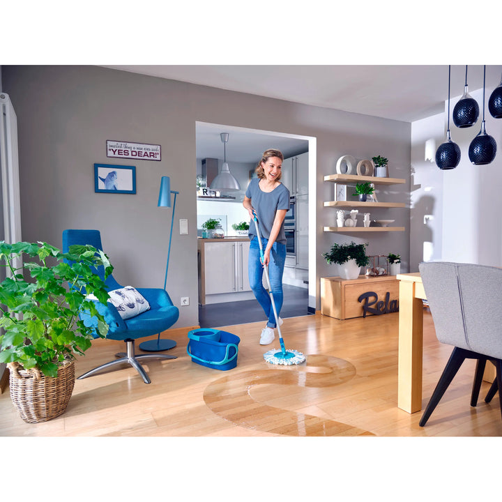 Leifheit Clean Twist Set, spin mop and bucket, adjustable handle length, 6L bucket capacity, Micro Duo pad, 52101
