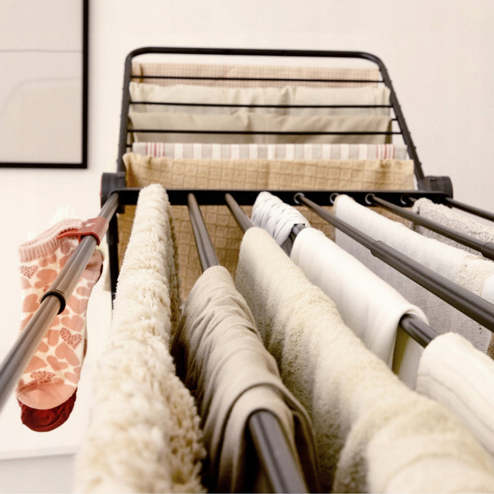 Vileda Infinity Flex Ultimate Clothes Drying Rack, black, up to 30 m of drying space, extendable, raised frame, laundry hooks, built-in casters, 179620