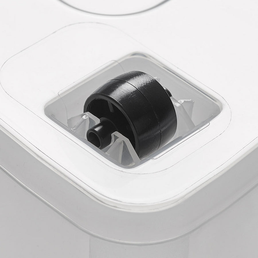 Moxom SimpleStore container, 60L capacity, clear, snap-on lid, with casters, BPA-free, 04-0081