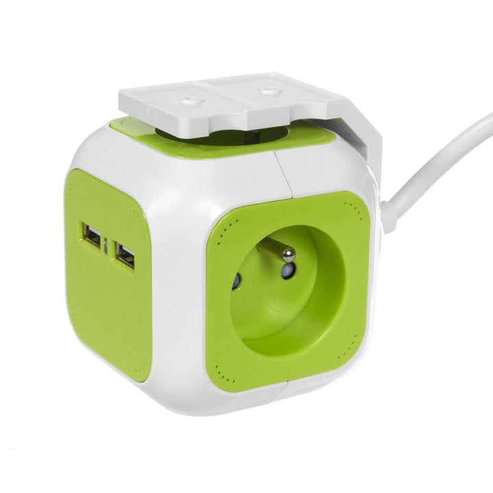 GreenBlue GB118 MagicCube 2xUSB 1.4m Cineál Francach Ilchumhachtaithe 2xUSB