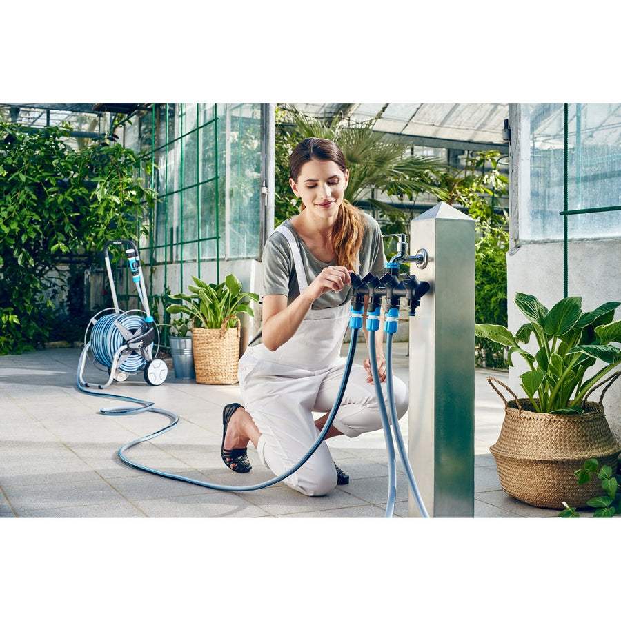 Cellfast Ergo quadruple manifold - allows four devices to be connected simultaneously to one tap