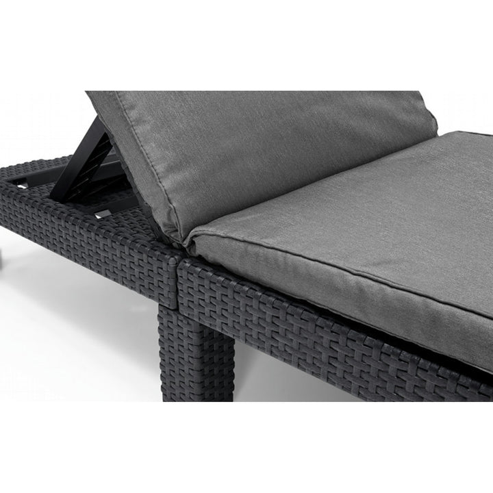 Keter Daytona Reclining Sun Lounger with Cushion - Graphite Grey - Rattan Style - Elegant and Durable