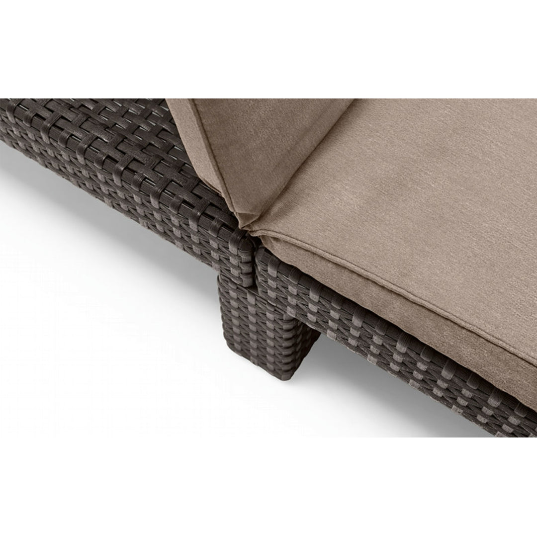 Keter Daytona Reclining Sun Lounger with Cushion - Dark Brown - Rattan Style - Elegant and Durable