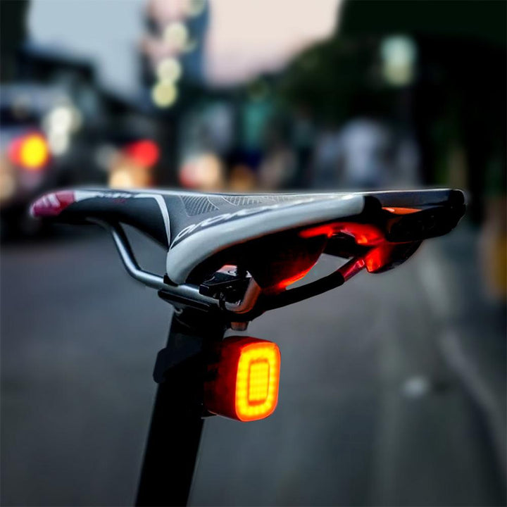 Maclean MCE355 Bike Tail Light Rear Light COB LED Light 125 Lumens USB Rechargeable Battery 3 Flashing Modes IP44 Waterproof