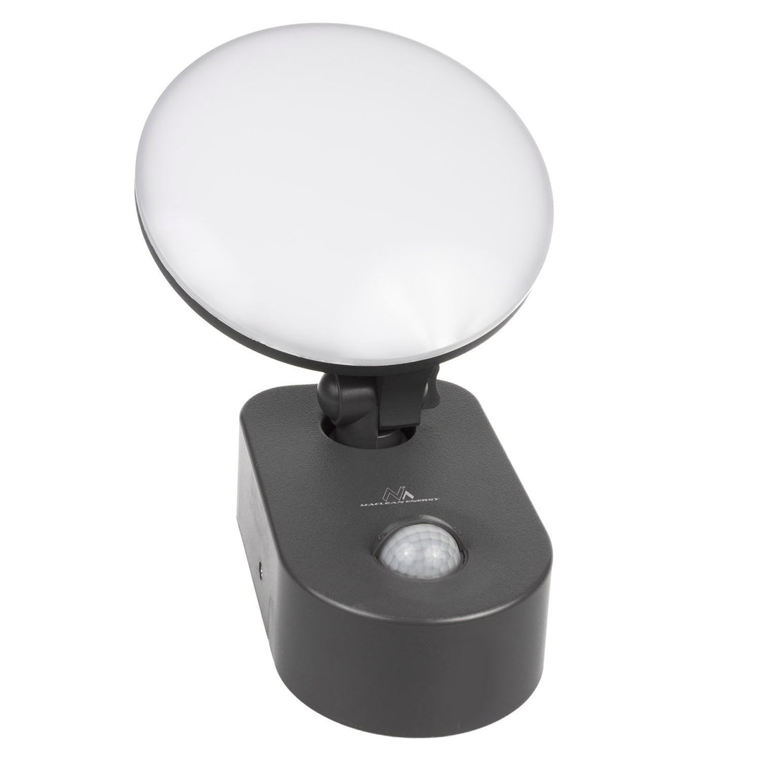 Lampa balla faoi stiúir Maclean Energy MCE367 le braiteoir PIR - PC + ALU, 15W (1100lm) Neodrach Bán 4000K IP65 liath