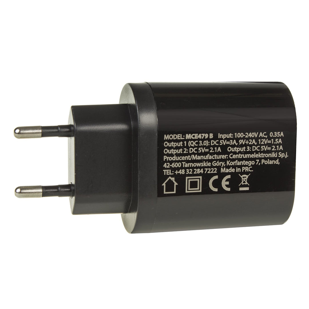 1xQC 3.0 Maclean Energy MCE479 B charger - black Qualcomm Quick Charge QC 3.0 - 3.6-6VV / 3A, 6-9V / 2A, 9-12V / 1.5A and 2 sockets 5V / 2.1A