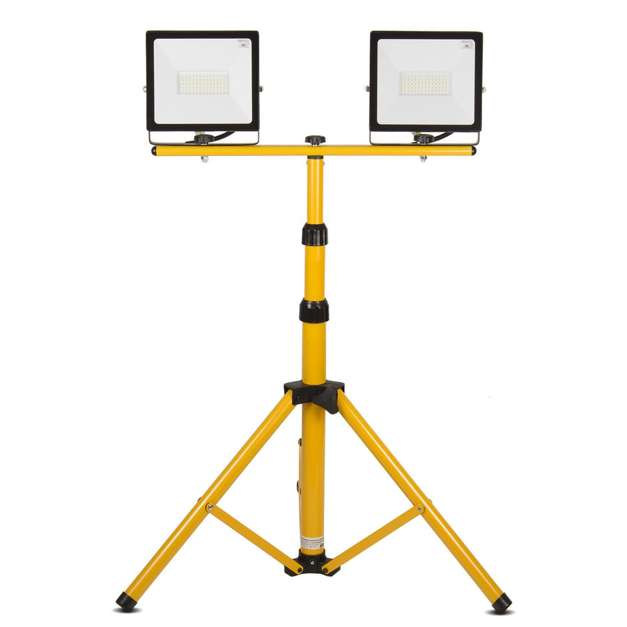 Maclean MCE583 tripod for floodlights construction spotlight work light floodlight stand construction spotlight tripod telescope 62-150cm height adjustable steel