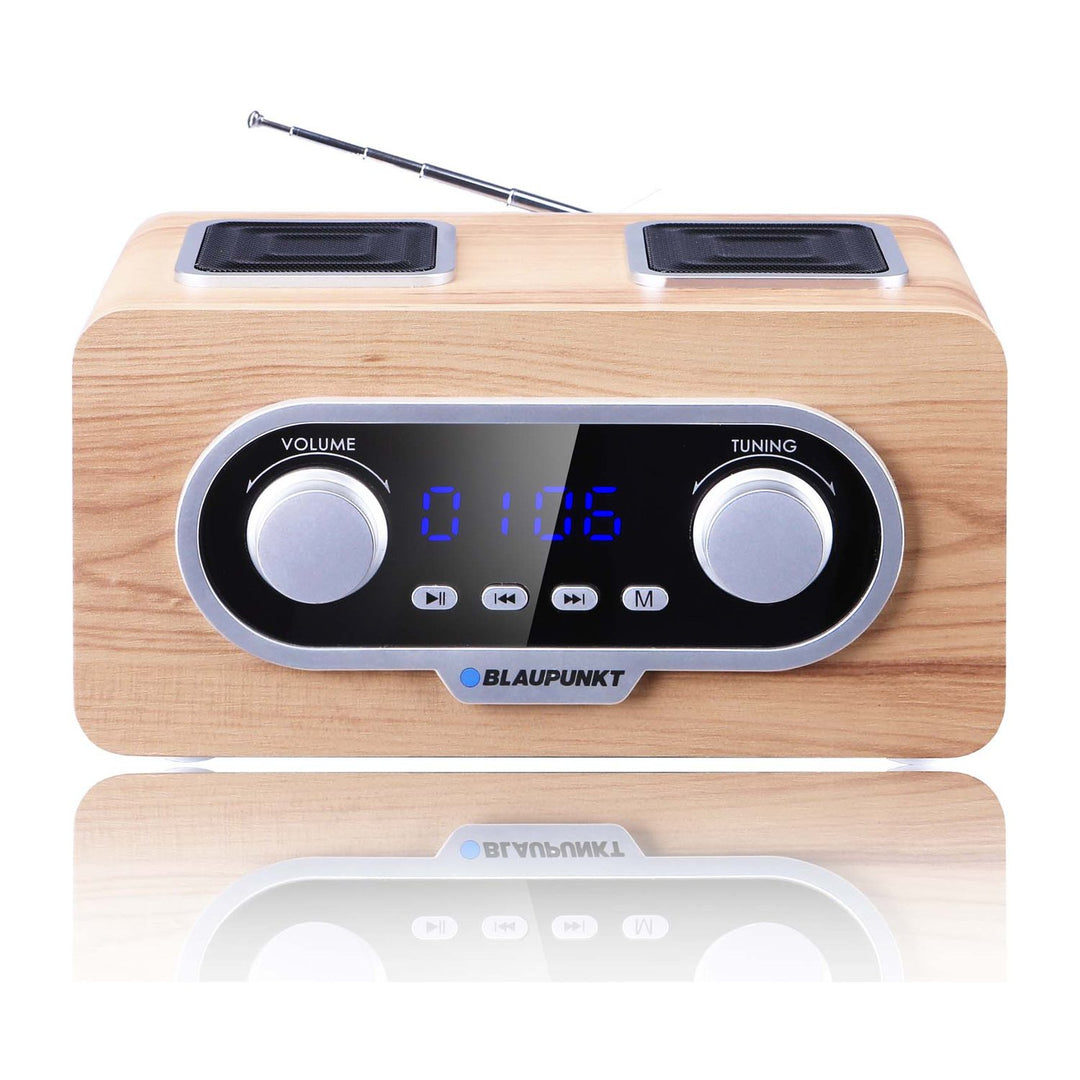 Blaupunkt PP5.2CR Inaistrithe Raidió Retro FM / MP3 / USB / AUX Cianrialú Clog Antenna Teileascópacha Taispeáint Mór Insuite i gCeallraí In-athluchtaithe 1000 mAh