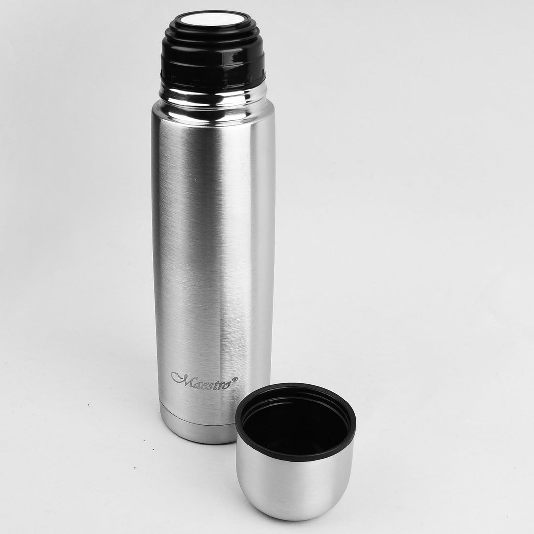 Stainless steel thermos flask with drinking cup and carrying bag for hot or cold drinks (750ml)