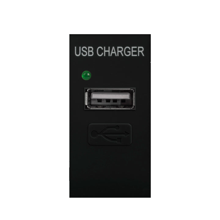 Maclean MCE727B USB Soicéad Charger Nasc USB Suas Le 1A Soicéad Balla Modúlach Sruthlaigh Bosca Balla Mount (Soicéad USB 1A, Bán)