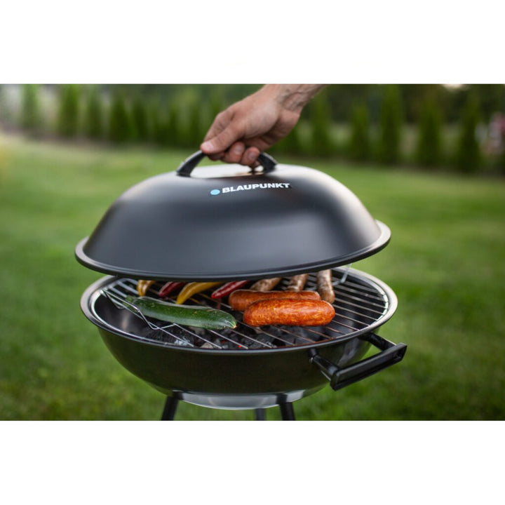 Blaupunkt GC301 Grill Gualach ar Rothaí Tralaí Babhta Barbecue Seastán Barbecue le Barbecue Gairdín an tSeilf Íochtarach 41cm Trastomhas BBQ