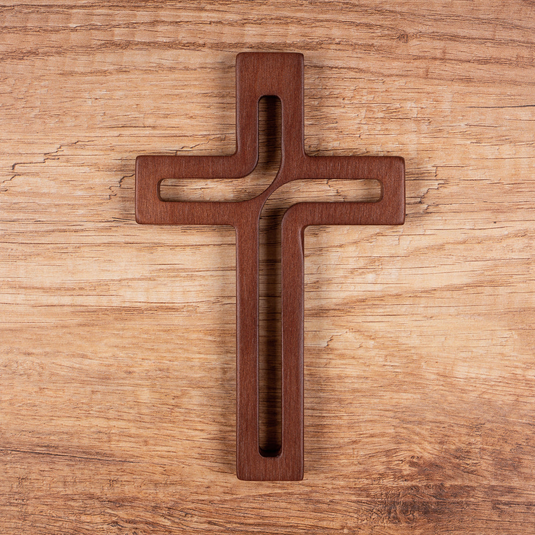 C07.18.01 Modern Hanging Cross Wooden Natural Beech Wood 18x12 cm Crucifix Christian Gift Idea