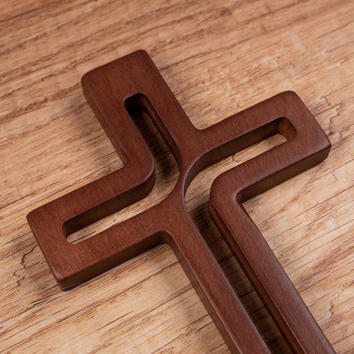 C07.18.01 Modern Hanging Cross Wooden Natural Beech Wood 18x12 cm Crucifix Christian Gift Idea