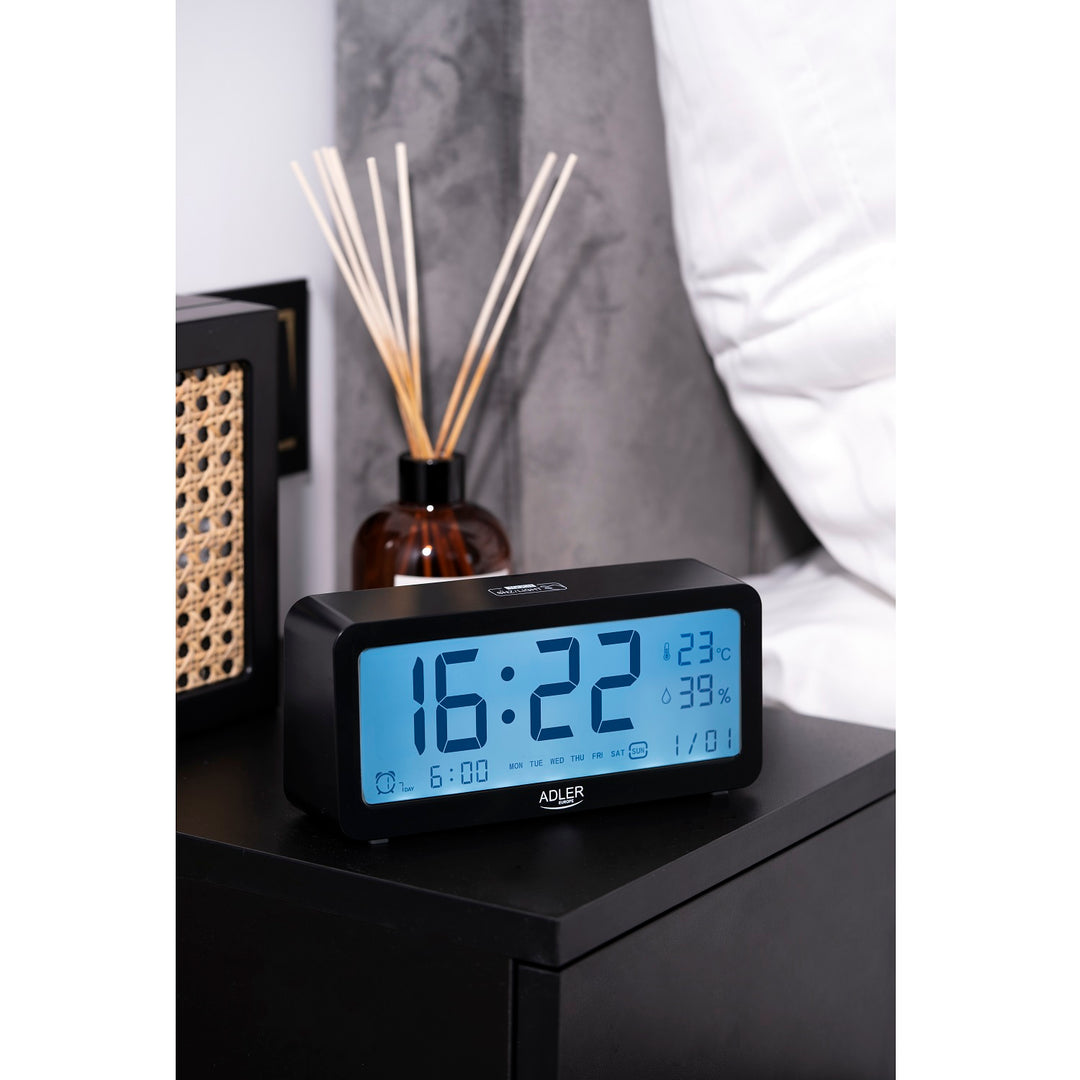 Adler battery alarm clock, black, AD1195b backlit display