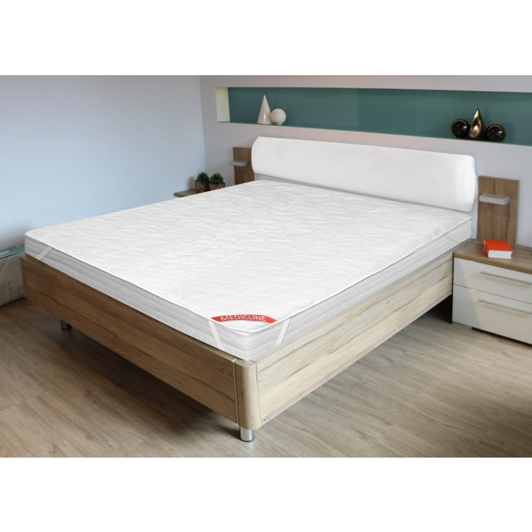 AIO FACTORY Ecco Mattress Topper Protector with Elastic Band 200x220cm White Hypoallergenic Oeko-Tex